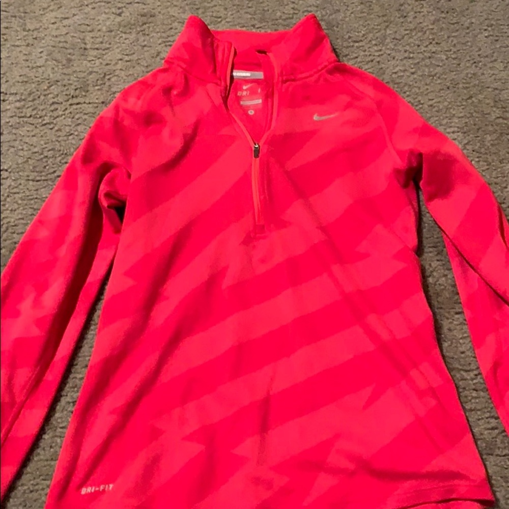 Nike pullover